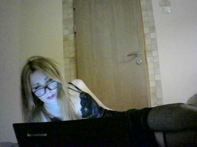 Screenshot di trasmissione ShayaWinx