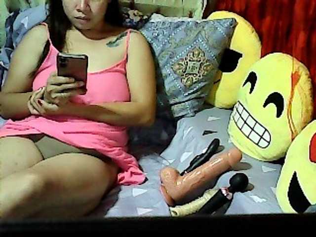 Fotografie Simplyjhaa WELCOME TO MY ROOMDare Me and Tip Me..........................................c2c-------------20 tokensfuck my dildo--------99 tokenfull naked---------30 tokenfinger pussy-------45 tokenMasturbation-------99 tokenspank ass--------25 token