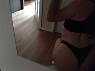 Chat video erotica LovvyKwin