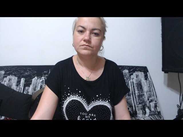 Screenshot di trasmissione Softhottmilf