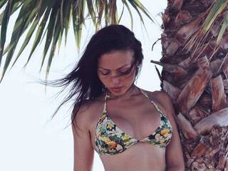 Chat video erotica CreaMBabyy