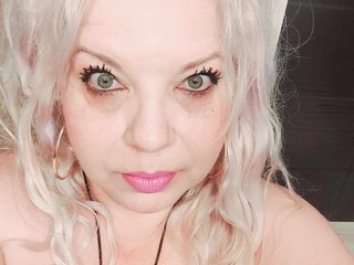 Chat video erotica SonyaHotMilf