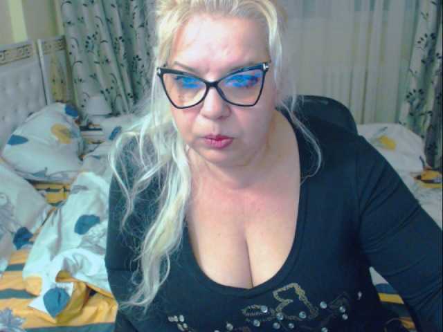 Fotografie SonyaHotMilf your tips makes me cum and squirt,xoxo