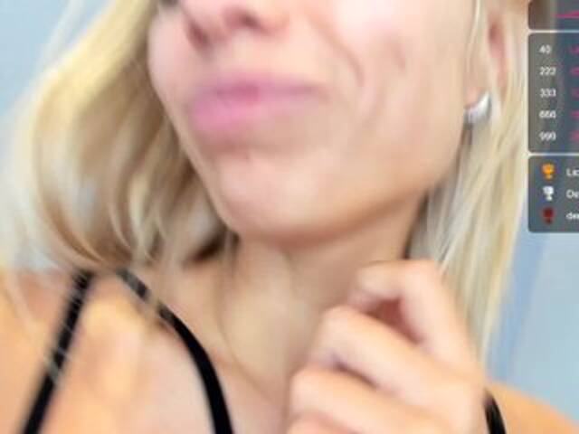 Screenshot di trasmissione Sophie-Xeon