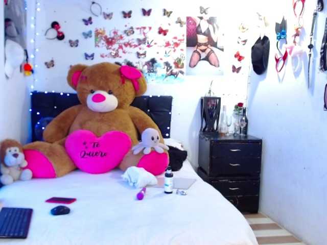 Screenshot di trasmissione SquirtQueens