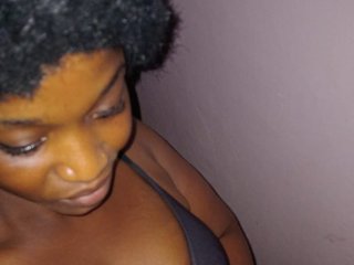 Chat video erotica Squirty-Pussy