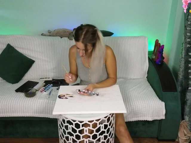 Screenshot di trasmissione HoneyGirl5