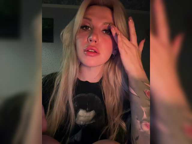 Screenshot di trasmissione CyberWhore111