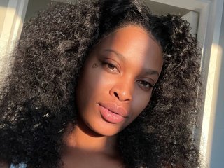 Chat video erotica Sugababiie