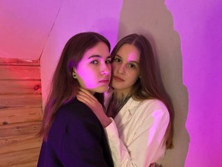 Chat video erotica Sun-and-Luna
