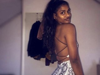 Chat video erotica surayaNdia