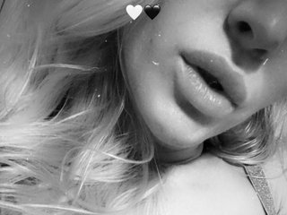 Chat video erotica Suuzykiss