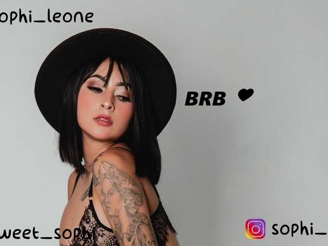 Fotografie sweet-sophi #Fuckmachine #Tattoos my loves !! We are today today with a goal of 400 on the Machine that fucked for 20 minutes