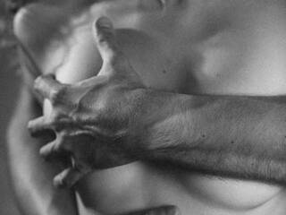 Chat video erotica SweetDynasty