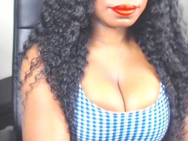 Screenshot di trasmissione thaiwanaxxxx