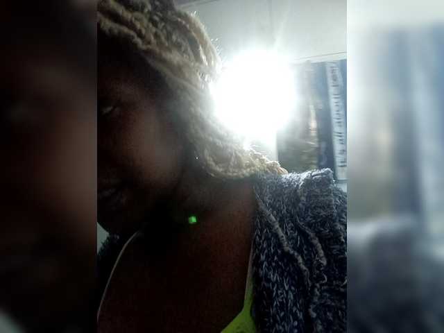 Screenshot di trasmissione TheeBilquiss