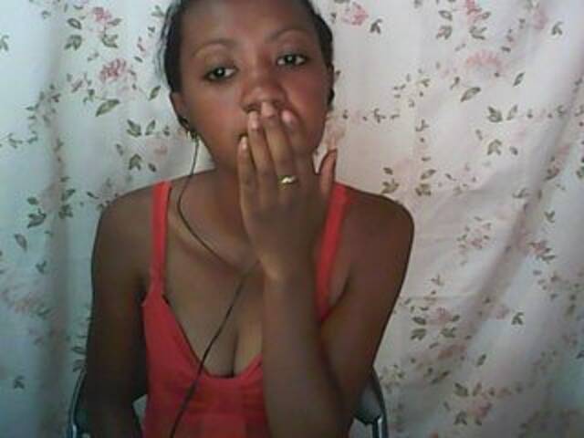 Screenshot di trasmissione tinychloe