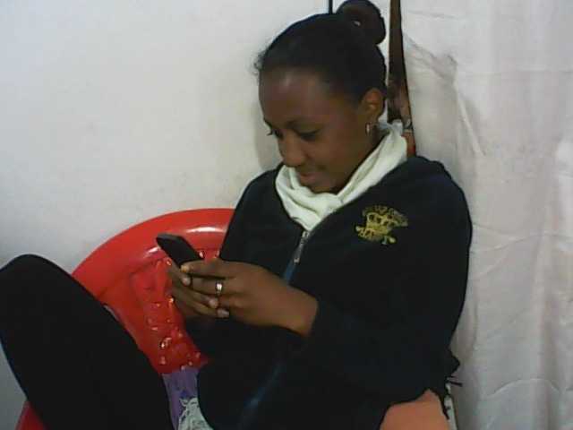 Screenshot di trasmissione tinychloe