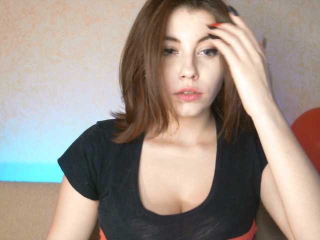 Fotografie Chika_Bom Hello everyone, I'm Katya) Let's chat and more *) Lovens from 2 tokens) Put love and comments.