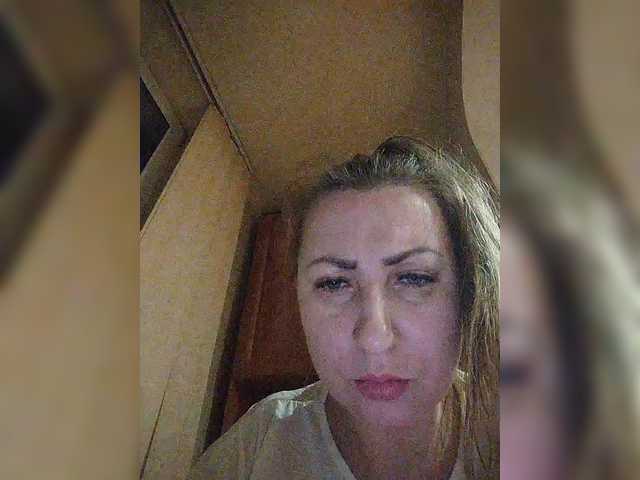 Screenshot di trasmissione TopNewBlonda