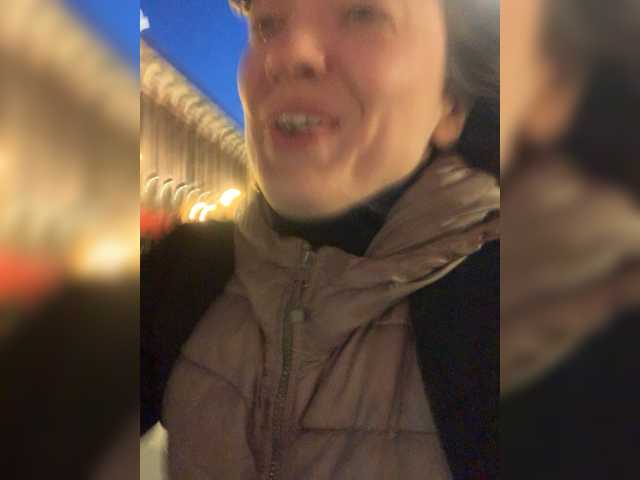 Screenshot di trasmissione TreshGirls