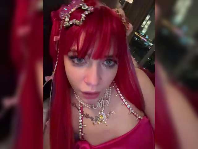 Screenshot di trasmissione TugrenokOfficial