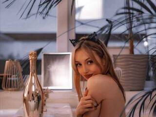 Chat video erotica tvoyamilaa21