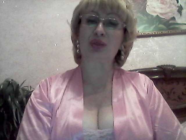 Fotografie _mamasita_ Greetings, my dears: * Welcome im my room. I will be glad to your attention and gifts :)