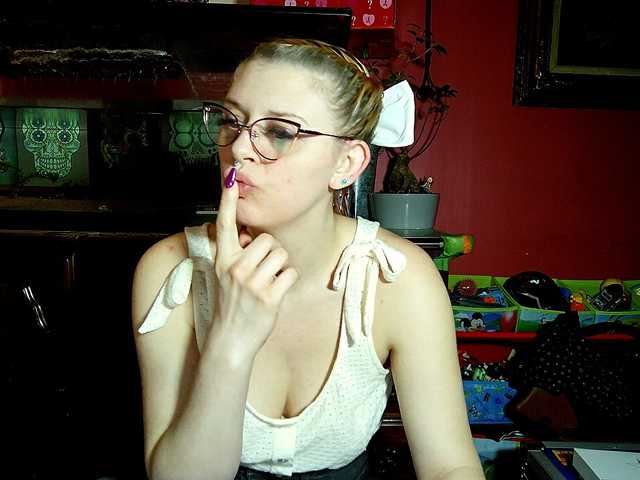 Screenshot di trasmissione KinkyJawn