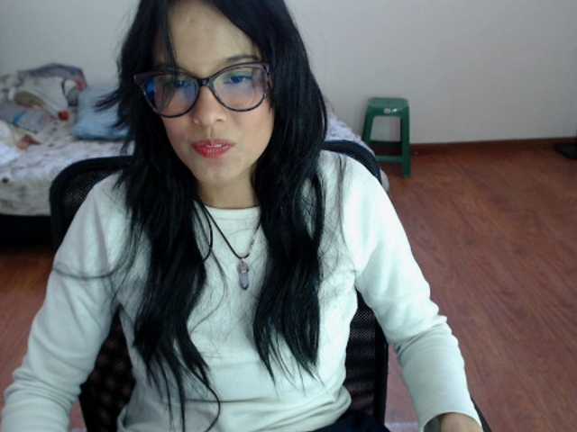 Fotografie valak133 ❤️25 nakedtokenspls play with me pls Help me to have a big orgasm.❤️ #squirt #colombia #latina #glasses#c2c