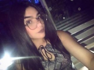Video chat erotica Valery-Wets
