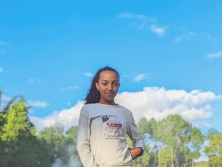 Chat video erotica Valisoa