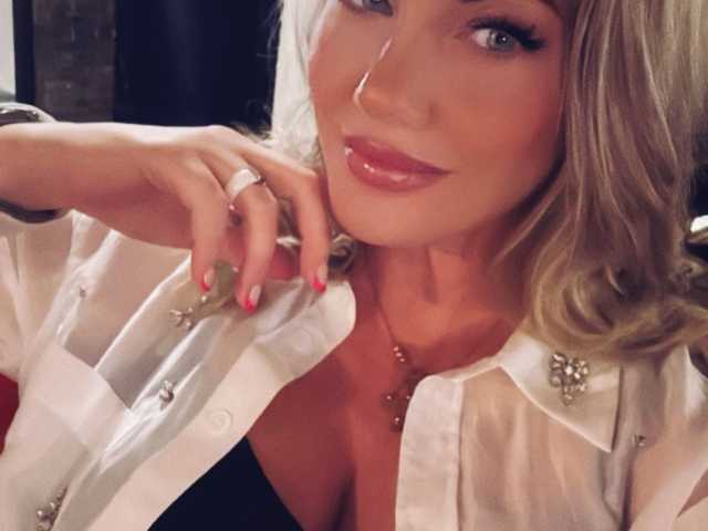 Foto del profilo VeliaBloom