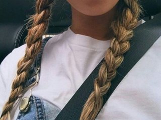 Chat video erotica Vicsi30