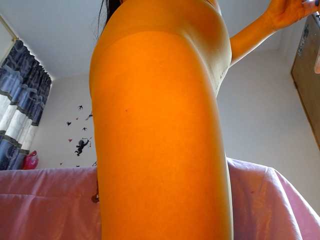 Fotografie Violetacampbe #plug anal 88 #​lovense #​squirt 400 #​latina #​young #​new #​ass #​pantyhose