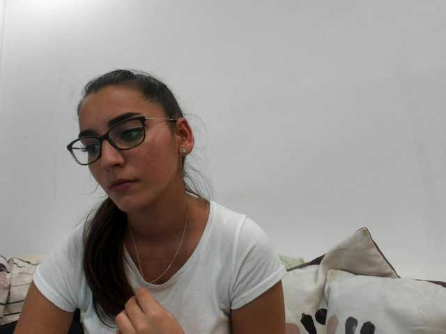 Screenshot di trasmissione violetmyers18