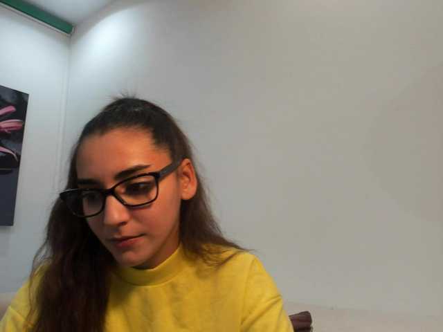 Screenshot di trasmissione violetmyers18