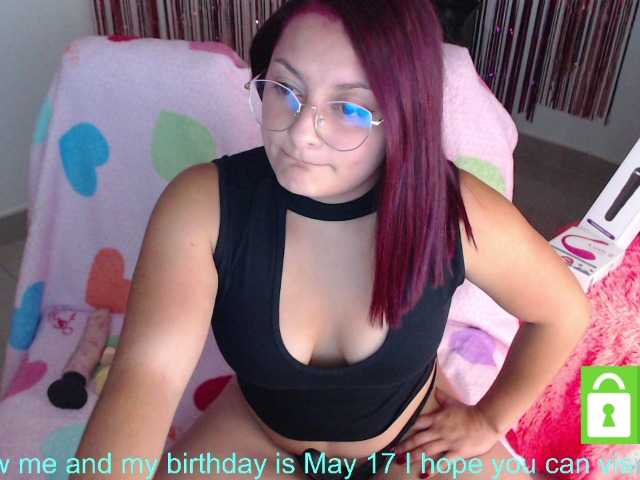 Fotografie violettahotty welcome guys i am new, lets have a great time, Lovense inside and domi in clit #lovense #domi #new #milk #milf #bigass #squirt #anal