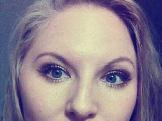 Chat video erotica VivianFlirty