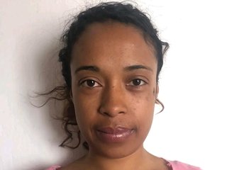 Chat video erotica Vololonirina2