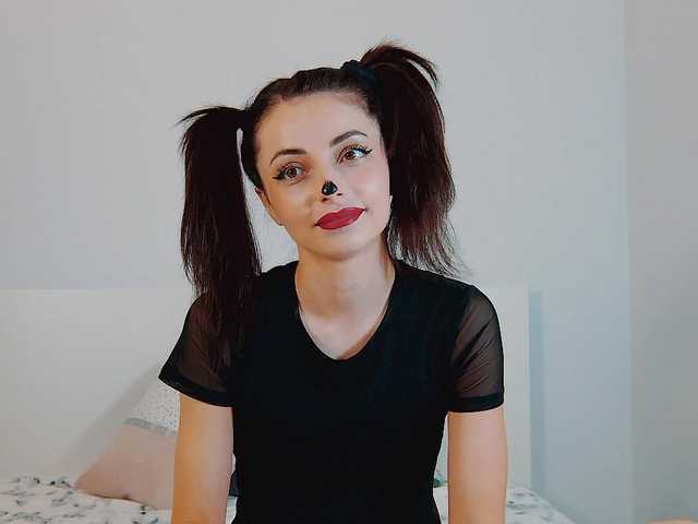 Fotografie Little_Lilu Hi, welcome to my room!❤❤❤I am Lily more me in group and pvt show ❤❤❤ @remain for good mood