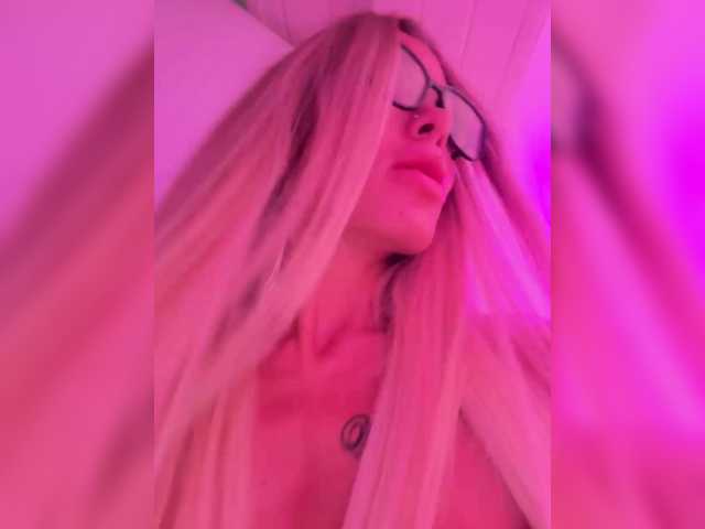 Screenshot di trasmissione WILD-ANGEL777