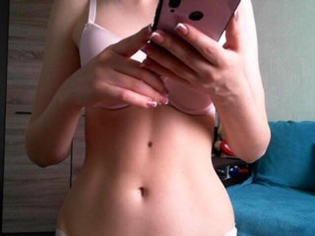 Screenshot di trasmissione Anyuta_Kiss