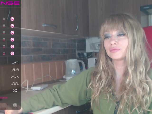 Screenshot di trasmissione RrredQueen