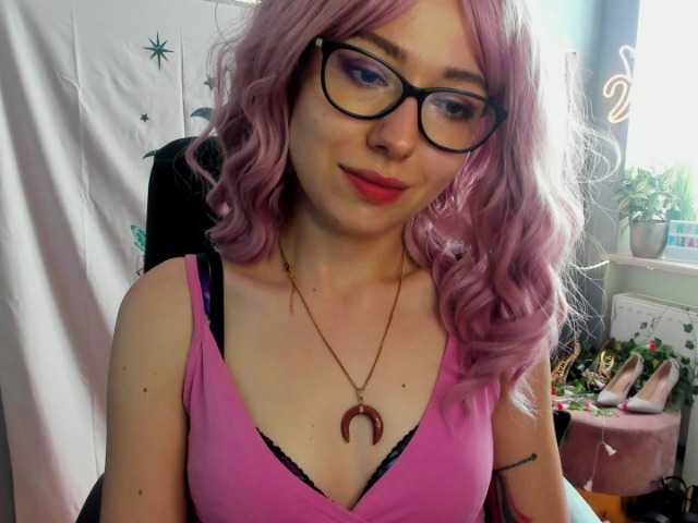 Fotografie xxHeidiLove #joi #tease #fairy #cei #sissy #sph #cbt #young #girl #hot #cute #natural #healthy #ahegao #ass #english #german #curlyhair #cuckold