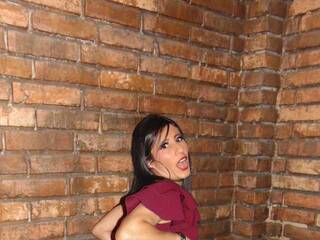 Chat video erotica yinystar