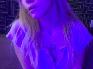 Chat video erotica YourKiraa