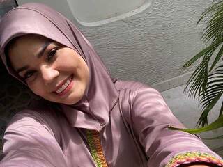 Chat video erotica ZareenMajluf